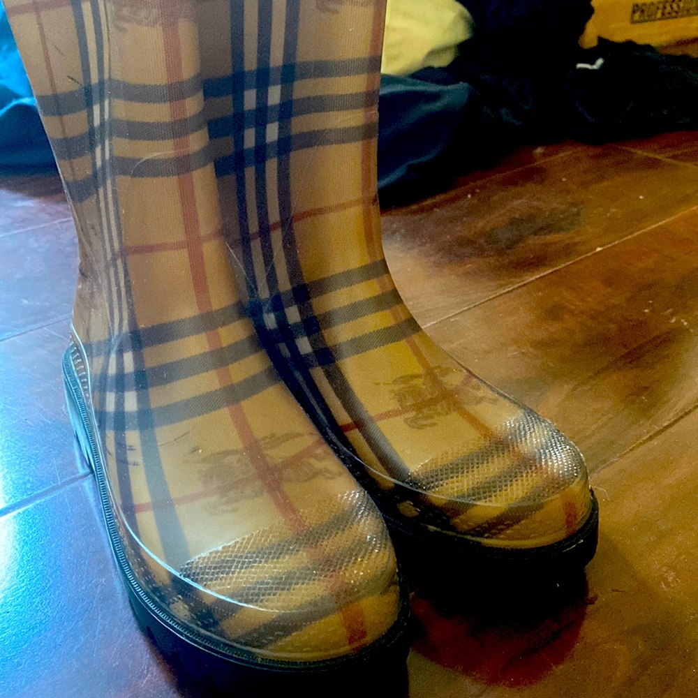 Burberry rain boots